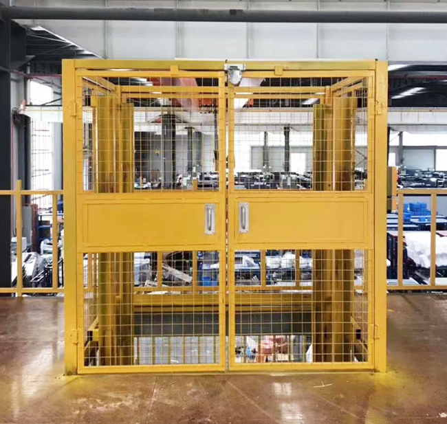 泰州智能导轨式升降机亮相